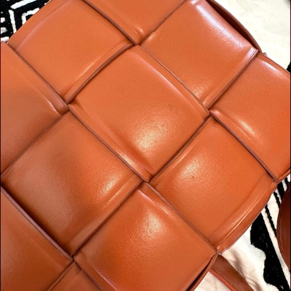 Woven Grid Faux Leather Shoulder Bag - Picture 3 of 8